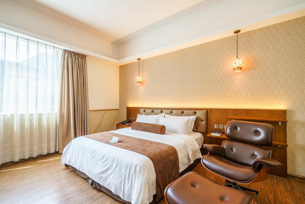 James Joyce Coffetel Hotel Guangzhou Shi Jing City Square Branch 外观 照片