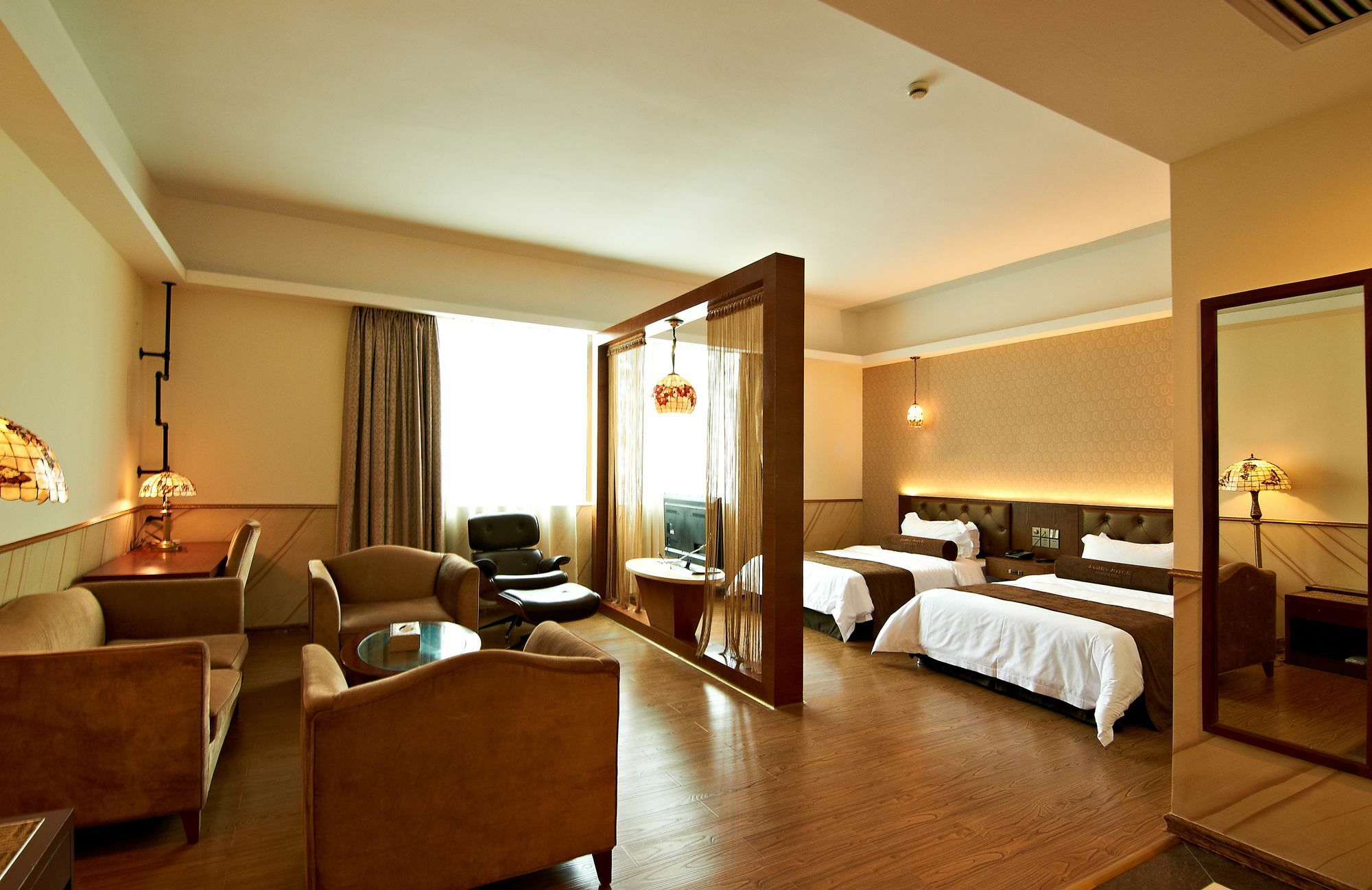 James Joyce Coffetel Hotel Guangzhou Shi Jing City Square Branch 外观 照片