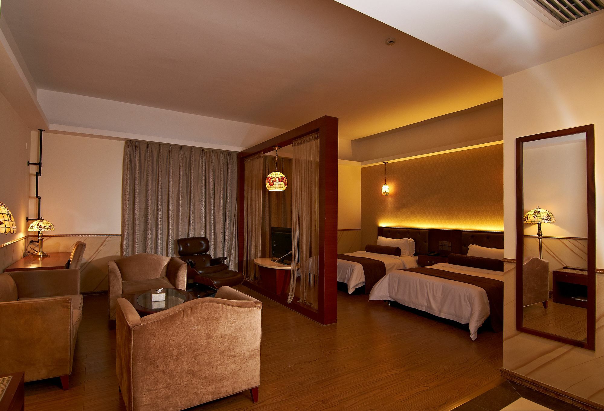 James Joyce Coffetel Hotel Guangzhou Shi Jing City Square Branch 外观 照片