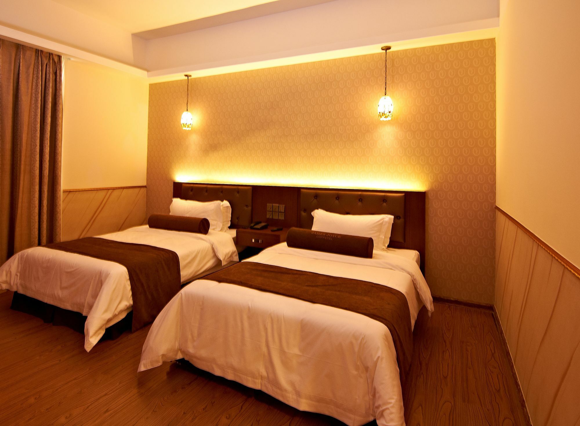 James Joyce Coffetel Hotel Guangzhou Shi Jing City Square Branch 外观 照片